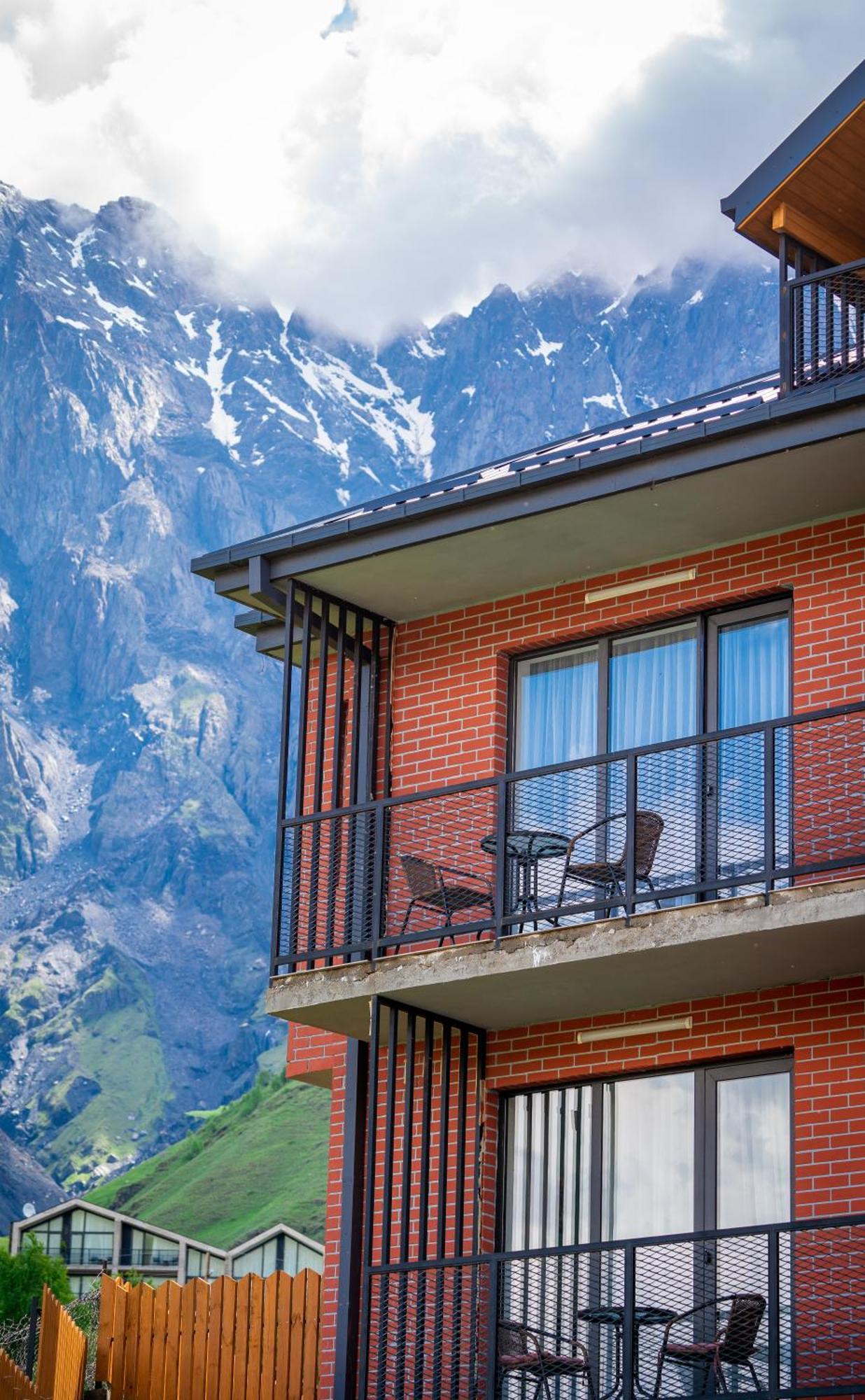 Devdaraki Apartments Stepantsminda Exterior photo